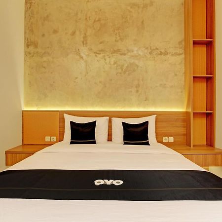 Super Oyo Capital O 92987 Keenan Living Perumnas Maguwo Exterior photo